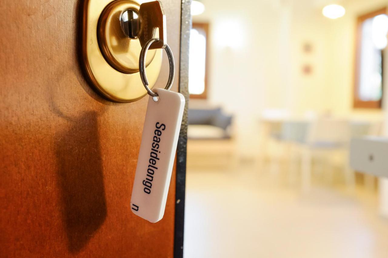 Seasidelongo Houses 1 Min From The Beach Of Nikiti Екстериор снимка
