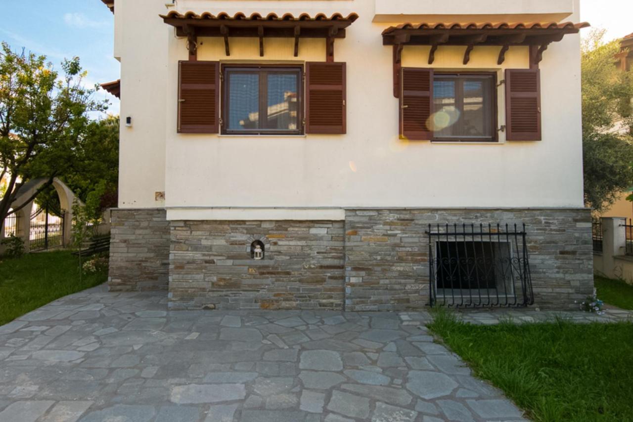 Seasidelongo Houses 1 Min From The Beach Of Nikiti Екстериор снимка