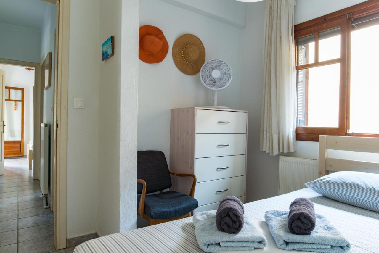 Seasidelongo Houses 1 Min From The Beach Of Nikiti Екстериор снимка